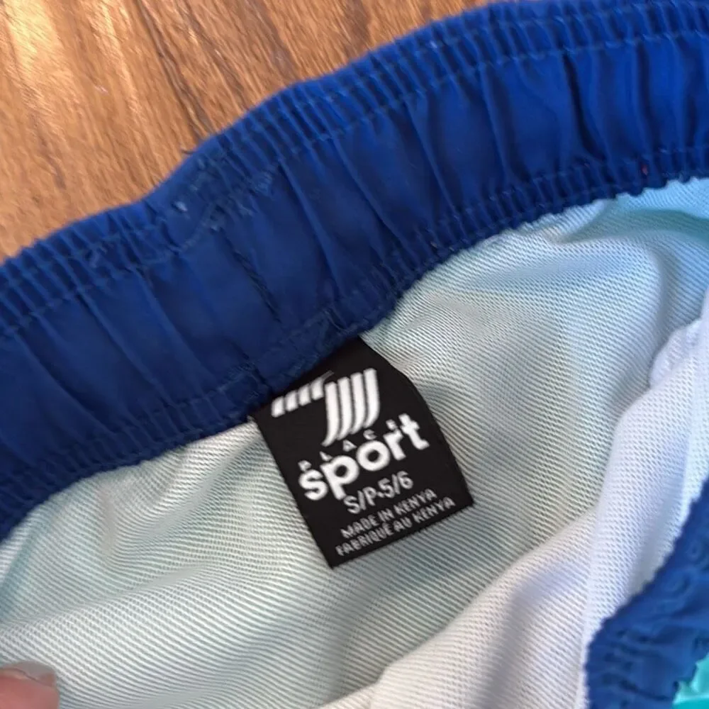 Boys swim trunk bundle Gap Coppertone Size 4/5